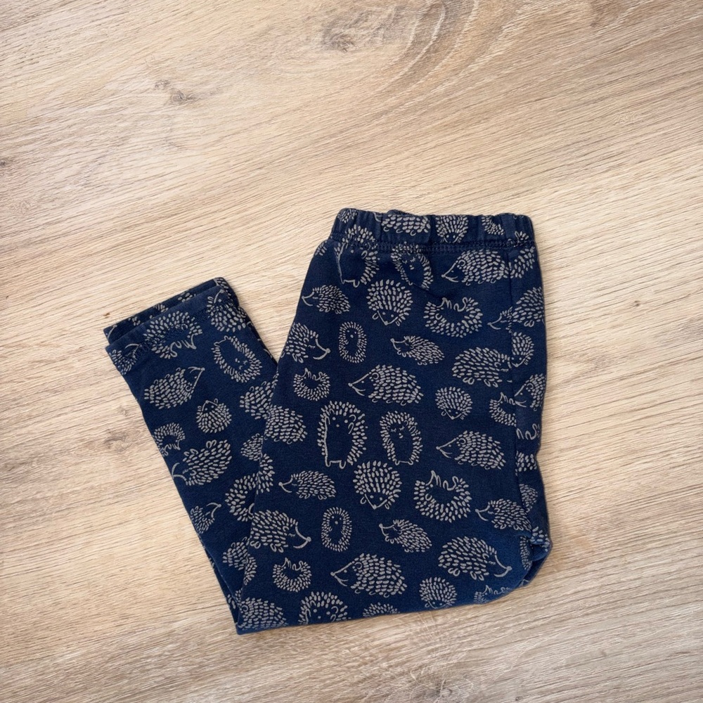 Zara Navy Leggings with Cream Hedgehog Print